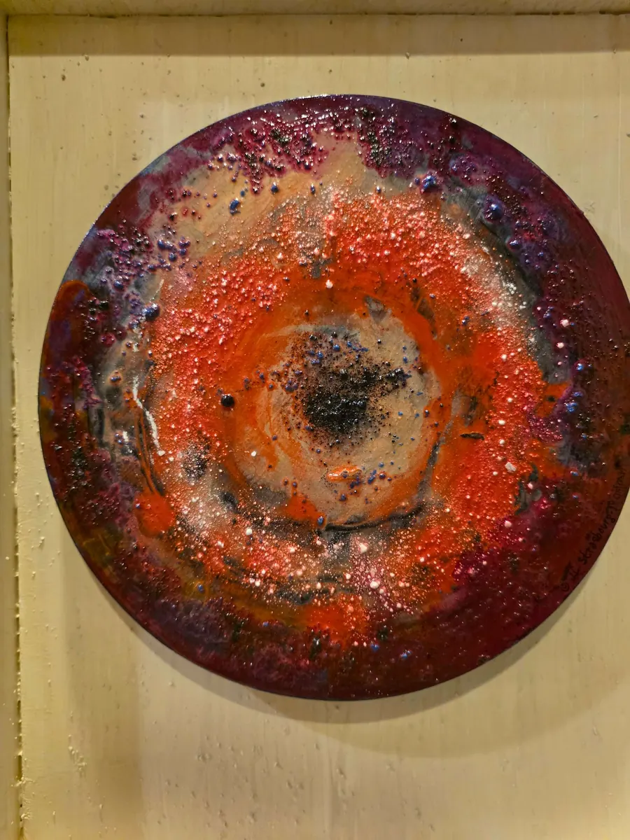 CIRCLING HOME H79230825 (c. 2025) by HB Barry Strasbourg-Thompson. View 3.