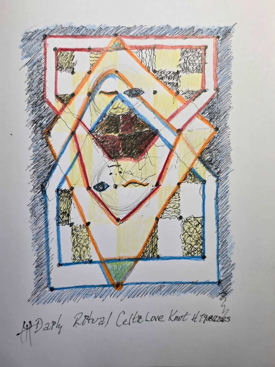 Daily Ritual CELTIC LOVE KNOT H7908122025 (2025) by HB Barry Strasbourg-Thompson. View 7.