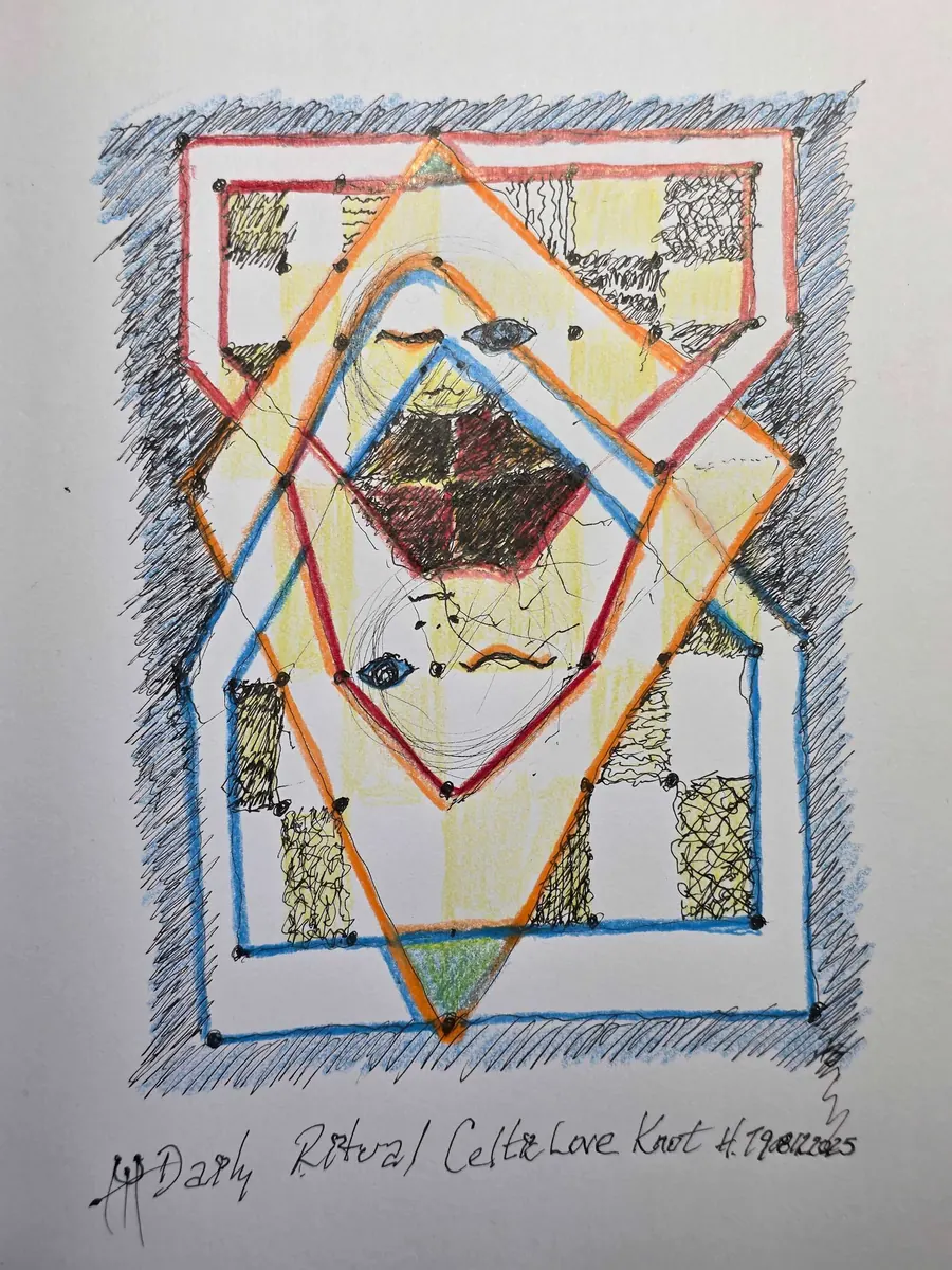 Daily Ritual CELTIC LOVE KNOT H7908122025 (2025) by HB Barry Strasbourg-Thompson. View 8.