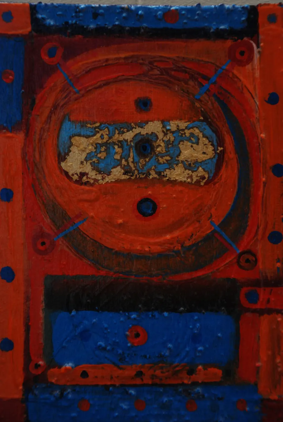 Crown H71065 (2018) by HB Barry Strasbourg-Thompson. View 3.