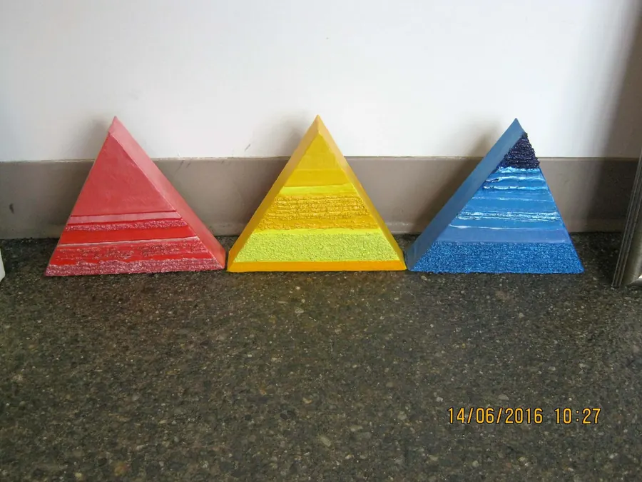 Triptych Yellow - Red - Blue (2008) by HB Barry Strasbourg-Thompson. Acrylic on three triangular canvasses.